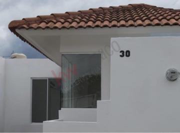 N/A · Casa en Venta Fraccionamiento El Lago, Rancho Alegre, Tlajomulco.