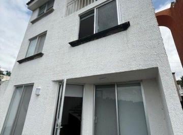 Casa de 4 habitaciones, Cuernavaca · Venta de Casa en Fraccionamiento Zona Norte Cuernavaca
