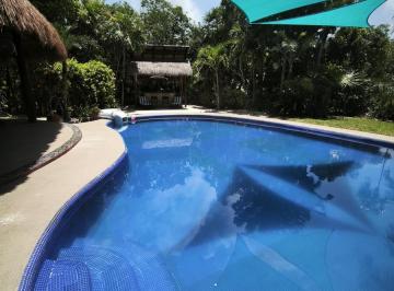 Villa · 1996m² · 5 Recámaras · 5 Estacionamientos · Villa de Lujo Frente Al Cenote en Yalku, Tulum – Privacidad Total y Alto Retorno de Inversion