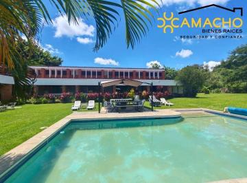 Casa de 4 habitaciones, Atlatlahucan · Casa de un Nivel con Alberca en Venta en Lomas de Cocoyoc Olc - 0055