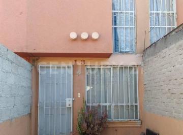 Casa · 62m² · 2 Recámaras · 1 Estacionamiento · Casa en Venta, Los Héroes Tecámac, Tecámac, Edo. de México.