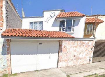 Casa de 3 habitaciones, Puebla · Venta de Casa en Puebla