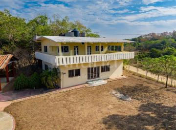 Terreno / Lote · 2500m² · 4 Recámaras · 4 Estacionamientos · Terreno en San Antonio, Tonameca, Oaxaca