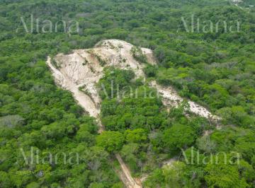 Terreno / Lote · 300m² · Terreno en Venta a 15 Minutos de Bahías de Huatulco