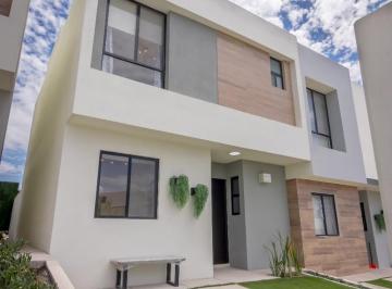 Casa en condominio · 92m² · 2 Recámaras · 2 Estacionamientos · Casa en Venta en Nayenh Privé, Zákia – Modelo Lyra