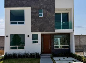 Casa de 4 habitaciones, Pachuca · Casa en Venta Pachuca, Rosso con 4 Recanaras, Estudio y Cocina Equipada