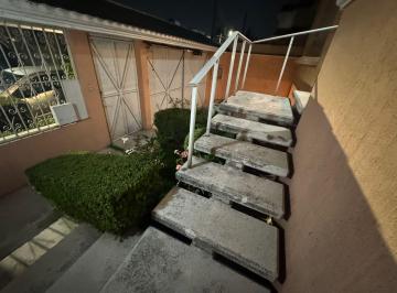 Casa · 310m² · 3 Recámaras · 4 Estacionamientos · Casa en Venta, Valle Don Camilo, Toluca