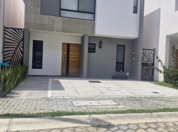 Casa · 3 Recámaras · Casa en Renta