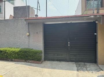 Casa de 3 habitaciones, Coyoacán · Casa Se Vende Como Terreno Fraccionamiento Privado I Amp Jardines del Pedregal/insrgentes Cuicuilco