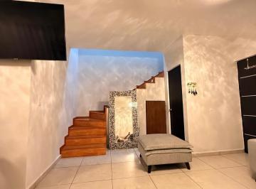 Casa · 180m² · 3 Recámaras · 2 Estacionamientos · Venta Casa en Valle de Plata Apodaca