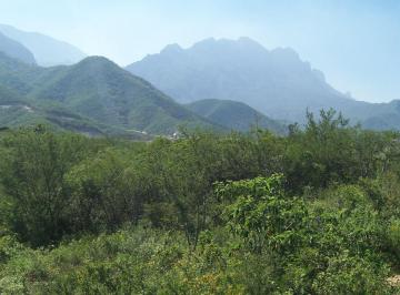 Terreno / Lote · 1214m² · Venta de Terreno en Hacienda Los Encinos, Monterrey N. L.