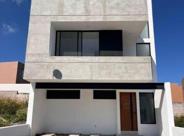 Casa en condominio de 4 habitaciones, El Marqués · Zibata Samare