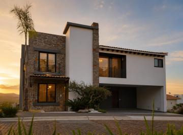 Casa · 514m² · 3 Recámaras · 3 Estacionamientos · Casa en Venta en Lomas de Angelopolis, Gran Reserva.