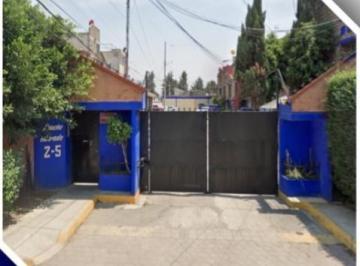 Casa · 55m² · 2 Recámaras · 1 Estacionamiento · Casa en Venta en Fraccionamiento San Blas, Cuautitlán, Estado de México