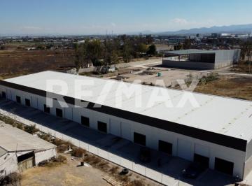 Nave industrial · 267m² · 2 Estacionamientos · Venta Nave Industrial Carretera 57 - (4)