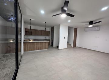Casa en condominio · 166m² · 3 Recámaras · 2 Estacionamientos · Casas en Venta en San Juan Bautista, Mérida