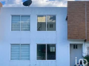 Casa · 99m² · 2 Recámaras · 2 Estacionamientos · Casa en Residencial Chapultepec, Cluster Granito