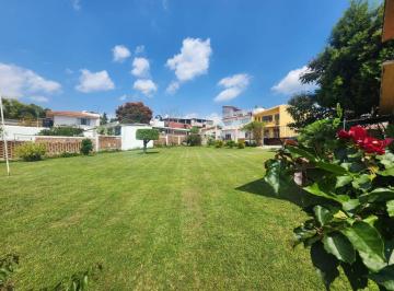 Casa de 5 habitaciones, Tonatico · Hogar Funcional con Jardín Exterior, Terraza y Múltiples Espacios Para Familia y Reuniones.