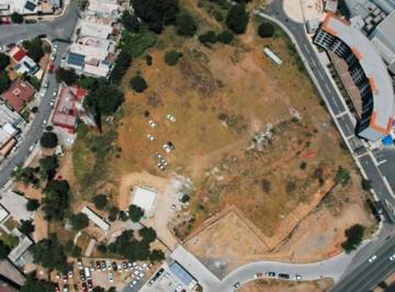 Terreno / Lote · 675m² · Pad en Renta en Av Constitución