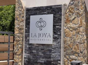 Terreno / Lote , Arteaga · Construye Tu Sueño en La Joya Residencial
