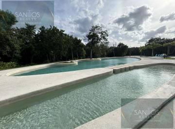 Terreno / Lote · 160m² · Terreno en Venta en Aldea Umm Puerto Morelos