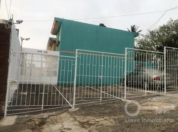 Casa · 70m² · 2 Recámaras · 1 Estacionamiento · Casa en Venta en Calle Lerdo, Col. María de La Piedad, Coatzacoalcos, Ver.