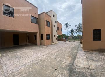 Casa · 150m² · 3 Recámaras · 2 Estacionamientos · Renta de Casa Amueblada con 3 Habitaciones en Calle Sonora, Col. Petrolera, Coatzacoalcos, Ver.