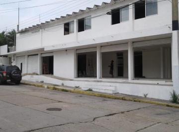 Local comercial · 330m² · Local Comercial en Renta, Juan Escutia, Col. Benito Juarez Norte