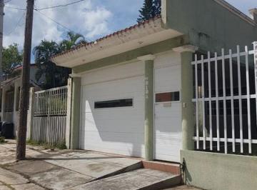 Casa · 200m² · 3 Recámaras · 1 Estacionamiento · Casa Residencial en Renta, Nayarit, Col. Petrolera.