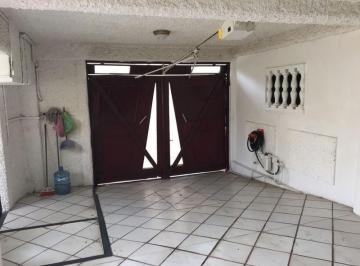Casa · 330m² · 3 Recámaras · 2 Estacionamientos · Casa en Venta Ubicada en Bellavista, Col. Playa Sol, en Coatzacoalcos, Veracruz.