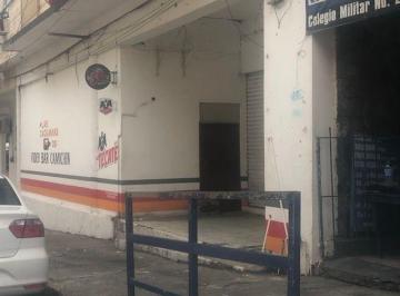 Local comercial · 275m² · Local en Renta, Colegio Militar, Col. Centro.
