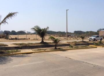 Terreno / Lote · 5119m² · Terreno Residencial Y/o Comercial en Venta Ubicado en Av Javier Anaya Villazón. Entre Las Av, Univ