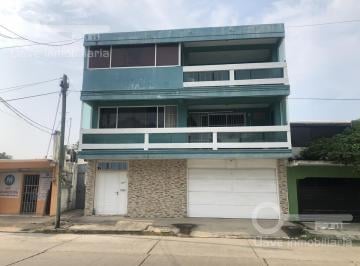 Departamento · 540m² · 6 Recámaras · 4 Estacionamientos · Departamento en Venta, Col. Puerto México, Coatzacoalcos, Ver.