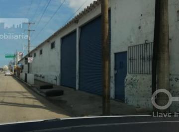 Bodega comercial · 908m² · Bodega Industrial - Elvira Ochoa de Hernandez