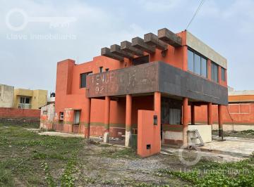 Local comercial · 900m² · Venta de Local Comercial con 450 m² en Av John Spark, Col. Guadalupe Victoria, Coatzacoalcos, Ver.