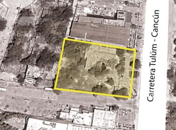 Terreno / Lote · 3600m² · Venta de Terreno de 3,600 m² en Carretera Tulum - Cancún, Col. Alfredo V. Bonfil,, Cancún, Quintana R