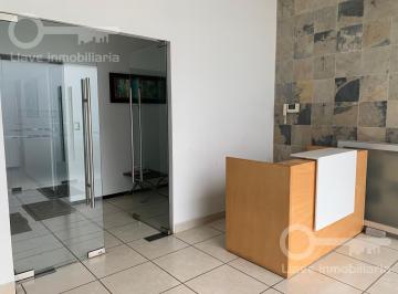 Edificio · 541m² · Venta de Edificio de Oficinas con 3 Niveles en Calle Madero, Col. María de La Piedad, Coatzacoalcos
