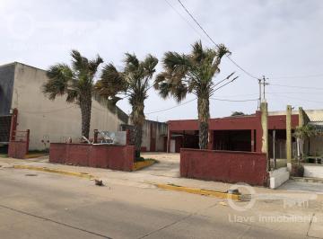 Terreno / Lote · 600m² · Venta de Terreno de 600 m² en Av Nicolás Bravo, Col. Centro, Coatzacoalcos, Ver.
