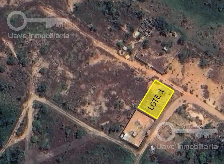 Venta de Terreno de 642 m&sup2; en Col. Lagos del Paraíso, Cosoleacaque, Ver.