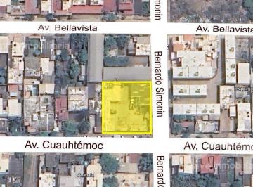 Oficina · 900m² · Oficina en Renta en Bernardo Simonin, Col. Guadalupe Victoria, Coatzacoalcos, Ver.