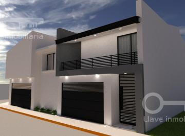 Casa · 410m² · 6 Recámaras · 4 Estacionamientos · Conjunto de 2 Casas en Venta en Paloma Altolaguirre, Esq. Rodríguez Lozano, en Privada Paraíso, Coat