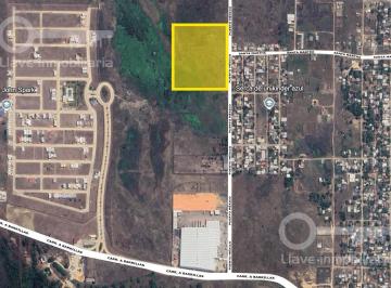 Terreno / Lote · 10000m² · Terreno Habitacional o Comercial en Venta Ubicado en Calle Puerto México, Col. Veracruz, Coatzacoalc