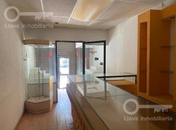 Local comercial · 80m² · Local en Renta en 1era Planta Ubicado en Juárez, Col. Centro, en Coatzacoalcos, Veracruz.