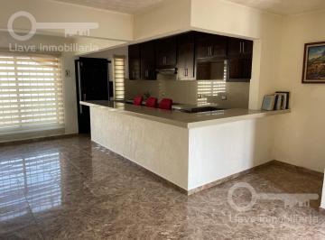 Casa · 80m² · 2 Recámaras · 3 Estacionamientos · Casa en Venta en Av Encinos, Fracc. Las Palmas, Cosoleacaque, Ver.