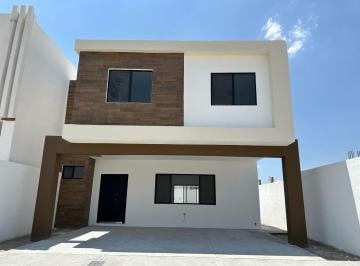Casa · 201m² · 3 Recámaras · 2 Estacionamientos · Casa en Arteaga