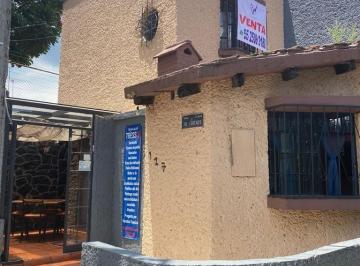 Casa de 3 habitaciones, Xochimilco · Casa con Restaurante en Privada Bosques del Sur