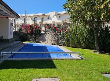 Casa · Casa Amueblada en Renta