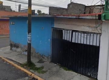 Casa de 3 habitaciones, Ecatepec de Morelos · Casa en Venta en Ciudad Azteca 1ra Seccion, Ecatepec de Morelos, Estado de Mexico.