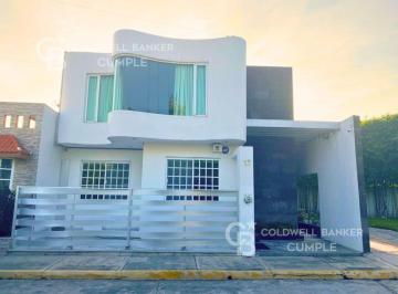 Casa de 3 habitaciones, Veracruz · Casa en Venta en Fraccionamiento Siglo Xxi