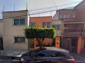 Casa de 3 habitaciones, Benito Juárez · Casa en Venta Colonia Villa de Cortes por Remate, Excelente Oportunidad!